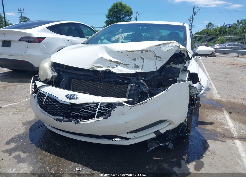 2016 KIA FORTE VIN: KNAFK4A64G5603669