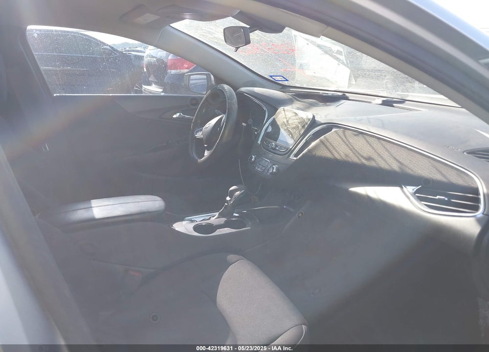 2021 CHEVROLET MALIBU VIN: 1G1ZD5ST1MF005042