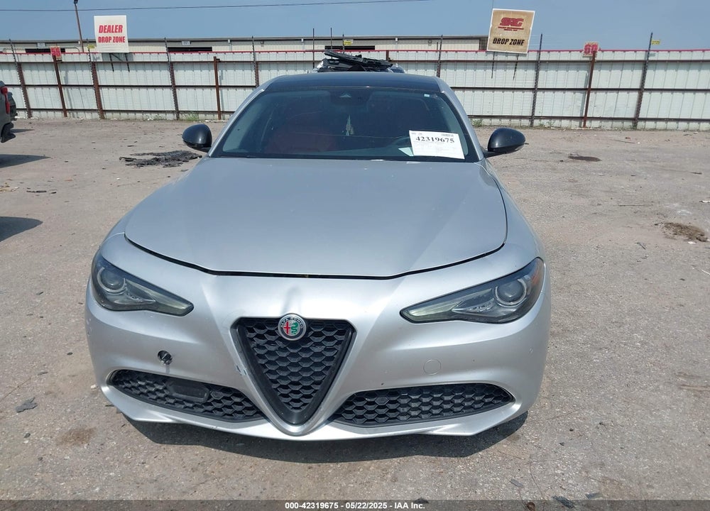 2020 ALFA ROMEO GIULIA VIN: ZARFAMAN8L7638393