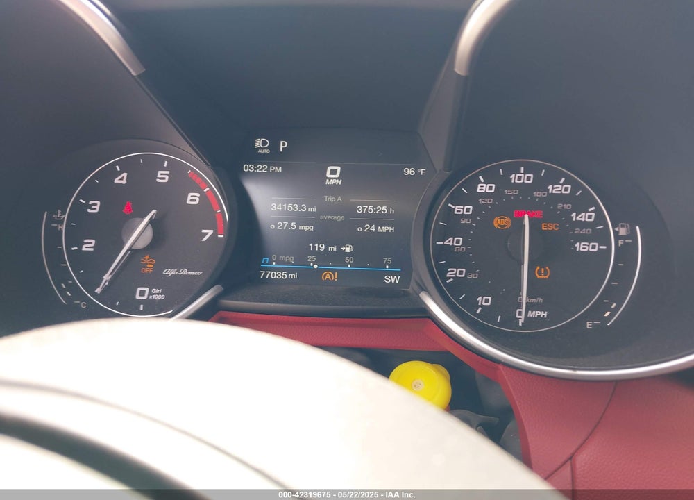 2020 ALFA ROMEO GIULIA VIN: ZARFAMAN8L7638393