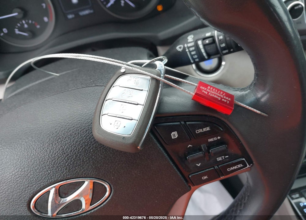 2018 HYUNDAI TUCSON VIN: KM8J3CA29JU690852