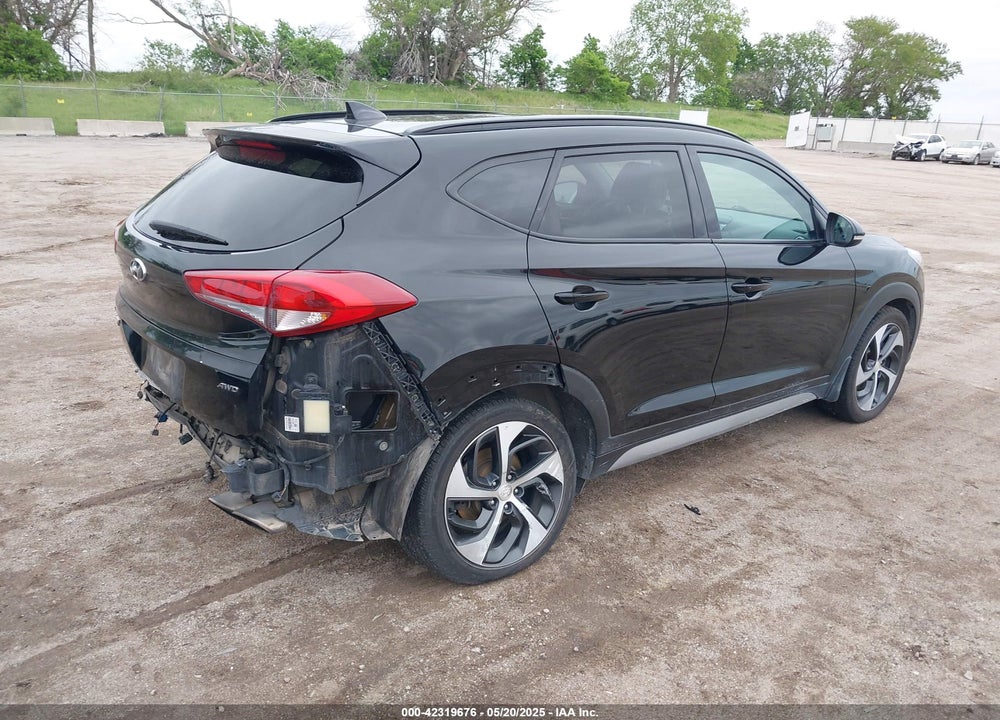 2018 HYUNDAI TUCSON VIN: KM8J3CA29JU690852