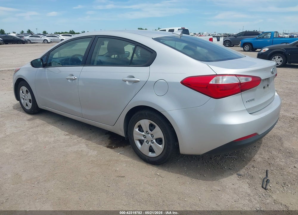 2016 KIA FORTE LX VIN: KNAFK4A67G5464511