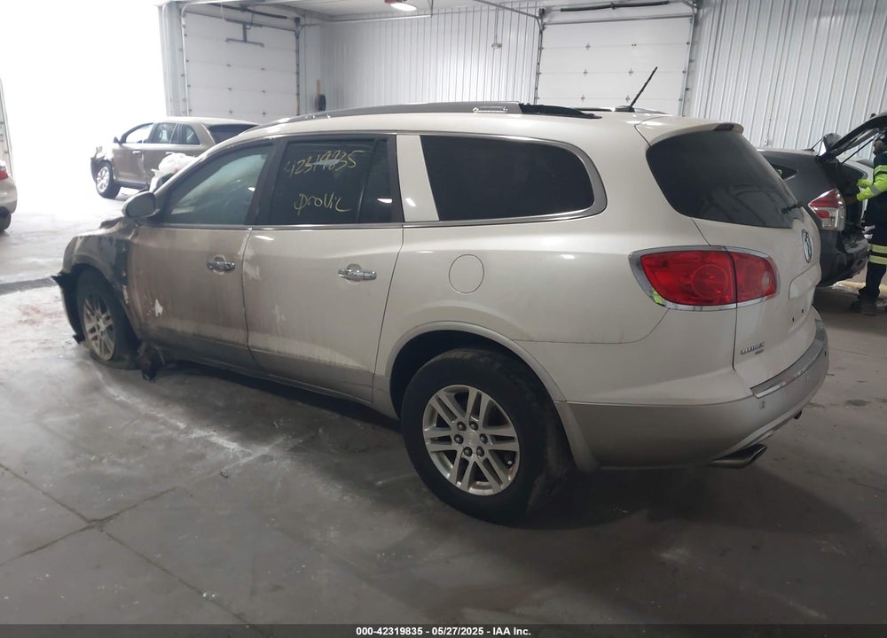 2008 BUICK ENCLAVE VIN: 5GAEV13748J143658