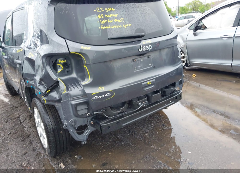 2023 JEEP RENEGADE LATITUDE 4X4 VIN: ZACNJDB18PPP62252