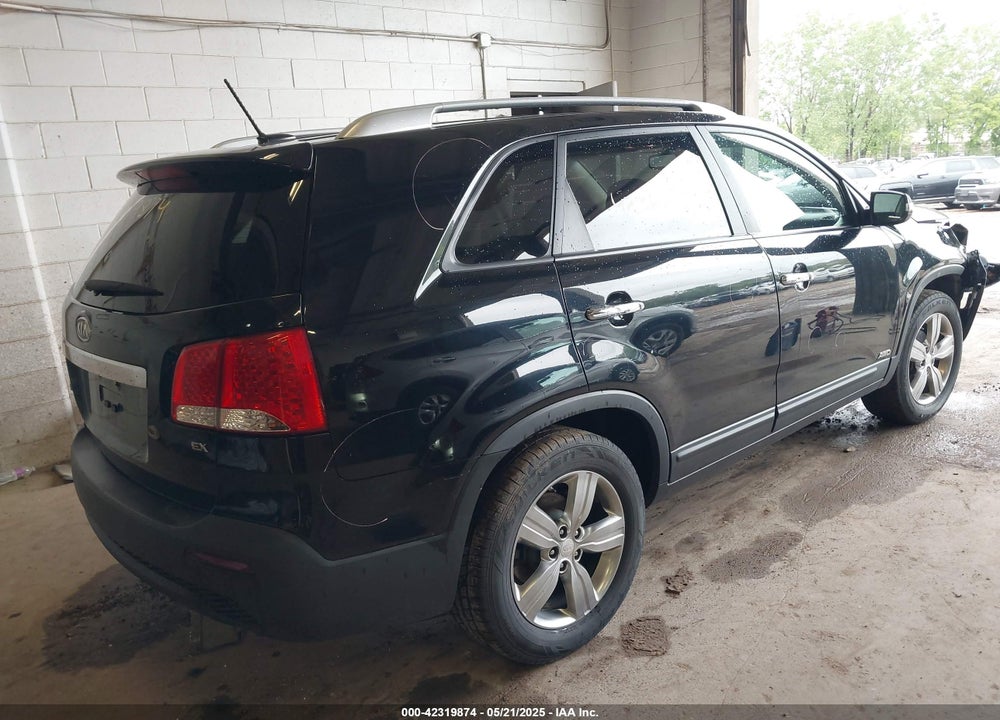 2013 KIA SORENTO EX VIN: 5XYKUCA66DG399756