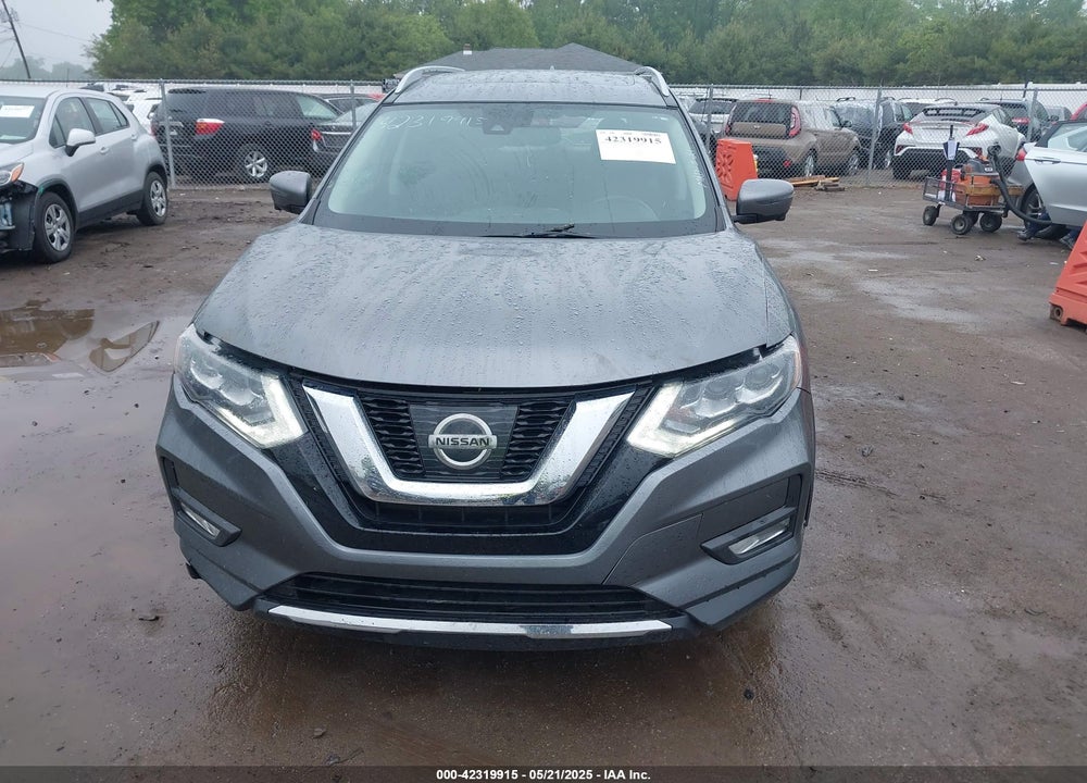 2017 NISSAN ROGUE VIN: 5N1AT2MV4HC787795