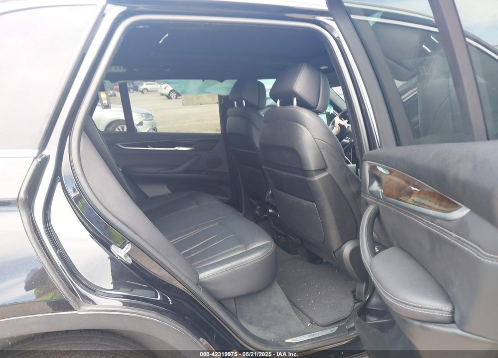 2017 BMW X5 VIN: 5UXKR2C39H0X06958