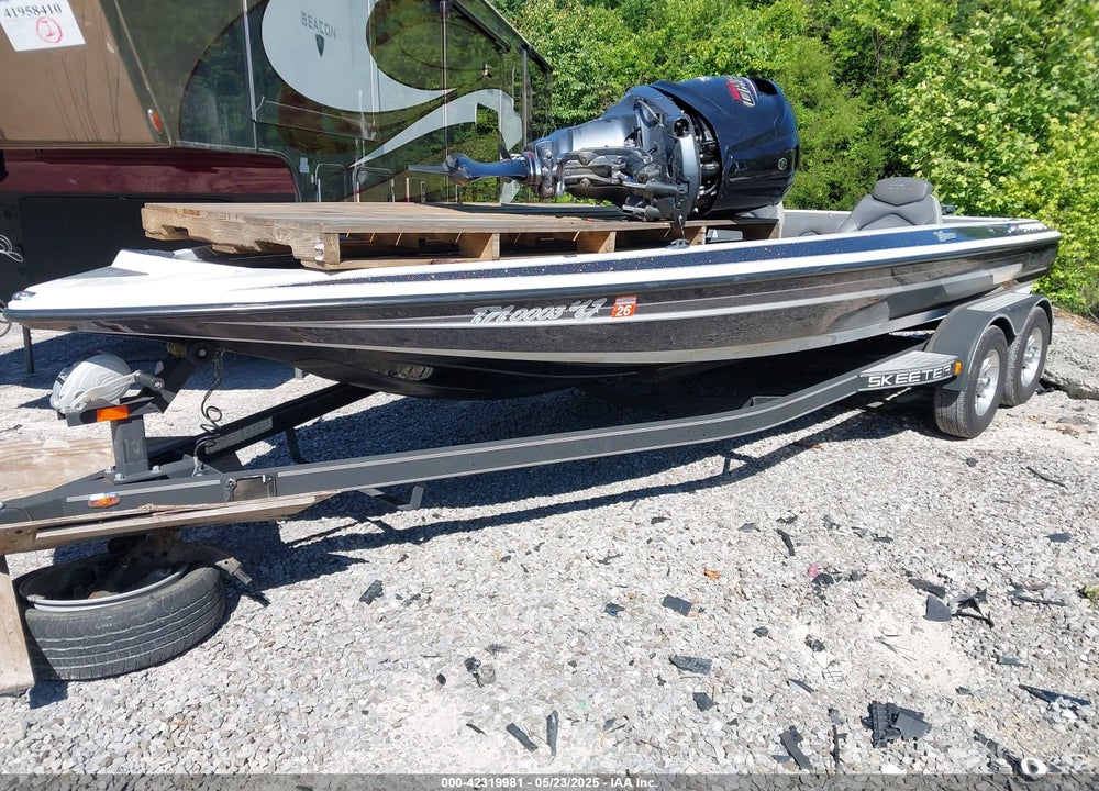 2017 SKEETER BASSBOAT VIN: STE21953K617