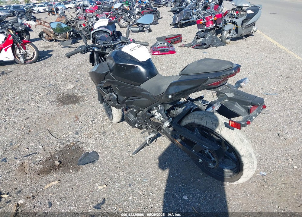 2023 KAWASAKI ER400 D VIN: JKAERKD11PDAN7950