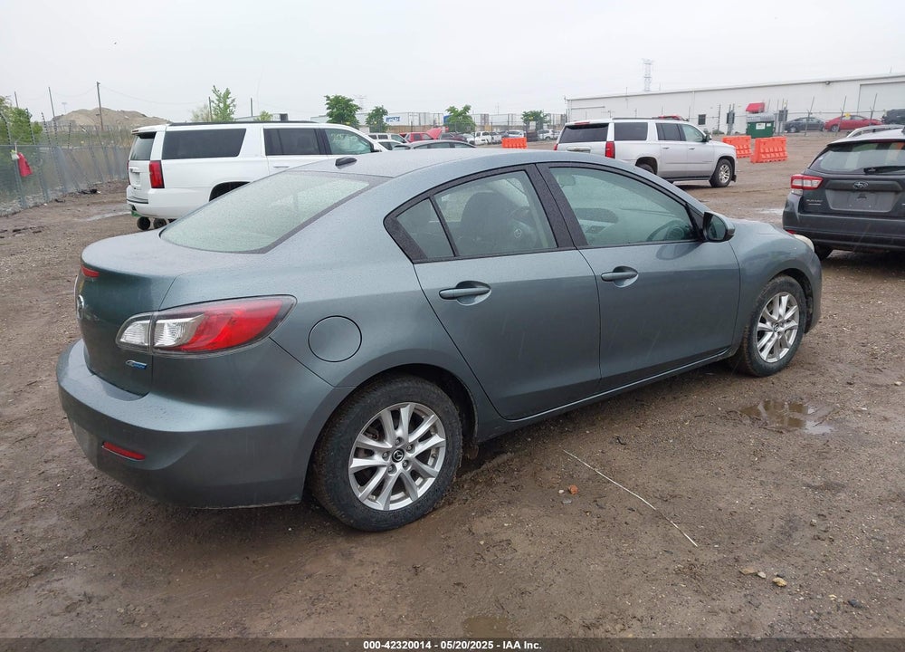 2012 MAZDA MAZDA3 VIN: JM1BL1W72C1676815