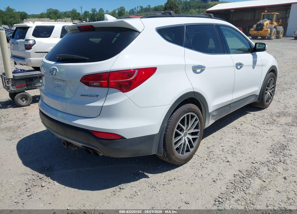 2013 HYUNDAI SANTA FE VIN: 5XYZU3LA1DG109200