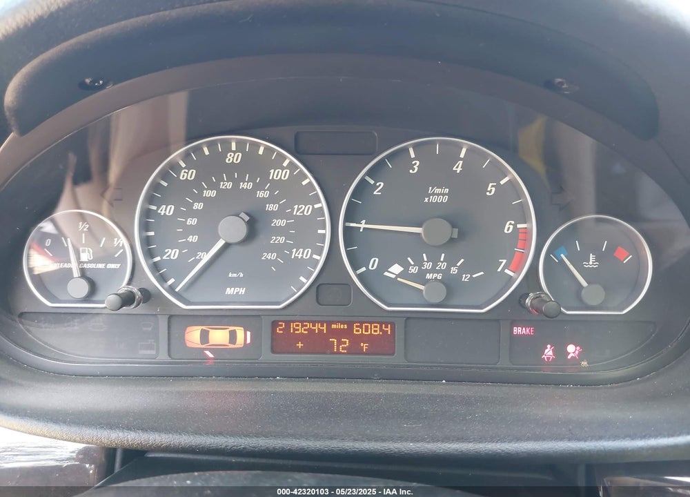2001 BMW 330CI VIN: WBABN53481JU20992