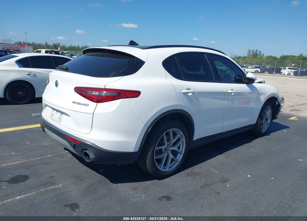2018 ALFA ROMEO STELVIO VIN: ZASFAKNN3J7B95471