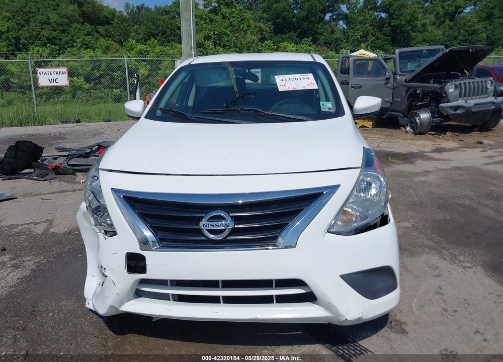 2018 NISSAN VERSA VIN: 3N1CN7AP0JL856313