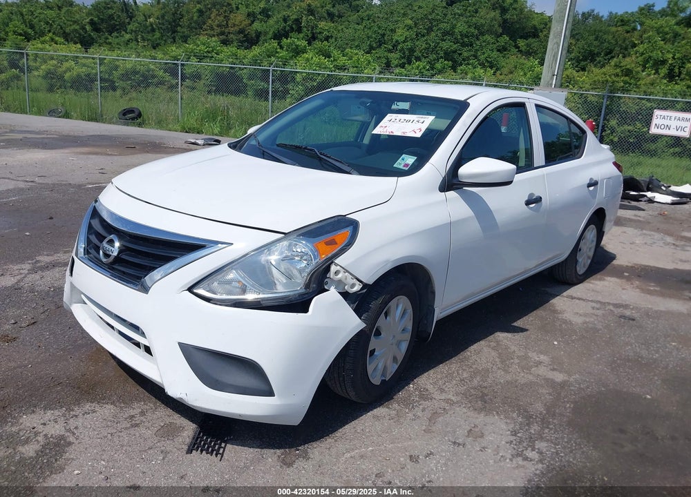 2018 NISSAN VERSA VIN: 3N1CN7AP0JL856313