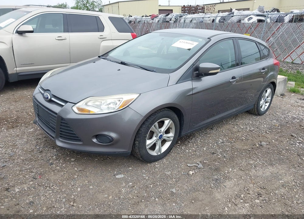 2014 FORD FOCUS SE VIN: 1FADP3K28EL117835
