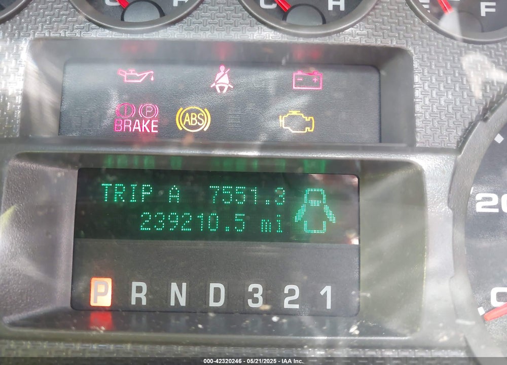 2010 FORD F-250 VIN: 1FTNF2A54AEA19696