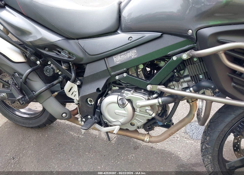 2013 SUZUKI DL650 A VIN: JS1VP56A6D2101790
