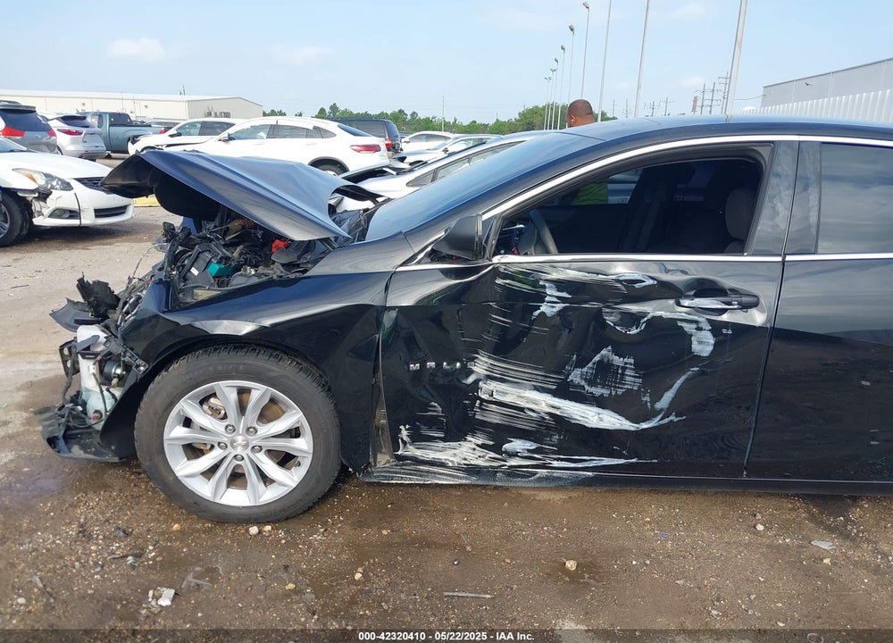 2020 CHEVROLET MALIBU FWD LT VIN: 1G1ZD5ST8LF091139