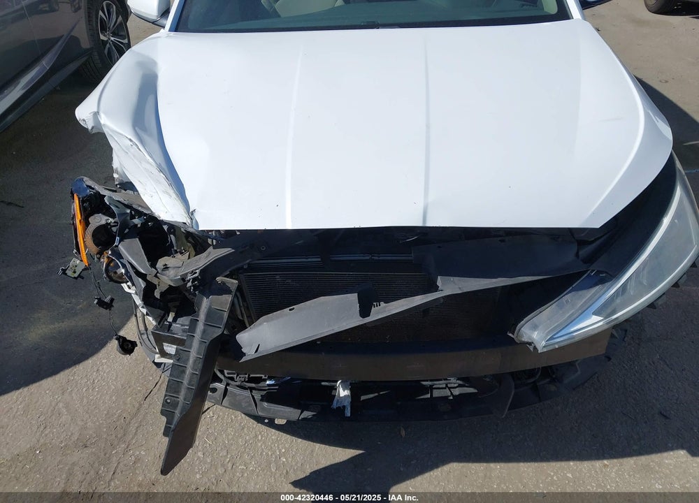 2020 HYUNDAI ELANTRA SE VIN: 5NPD74LF3LH503856
