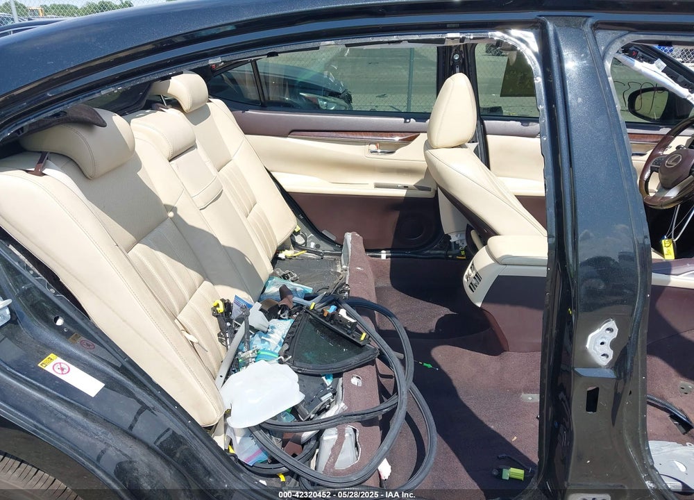 2016 LEXUS ES350 VIN: JTHBK1GG8G2226179