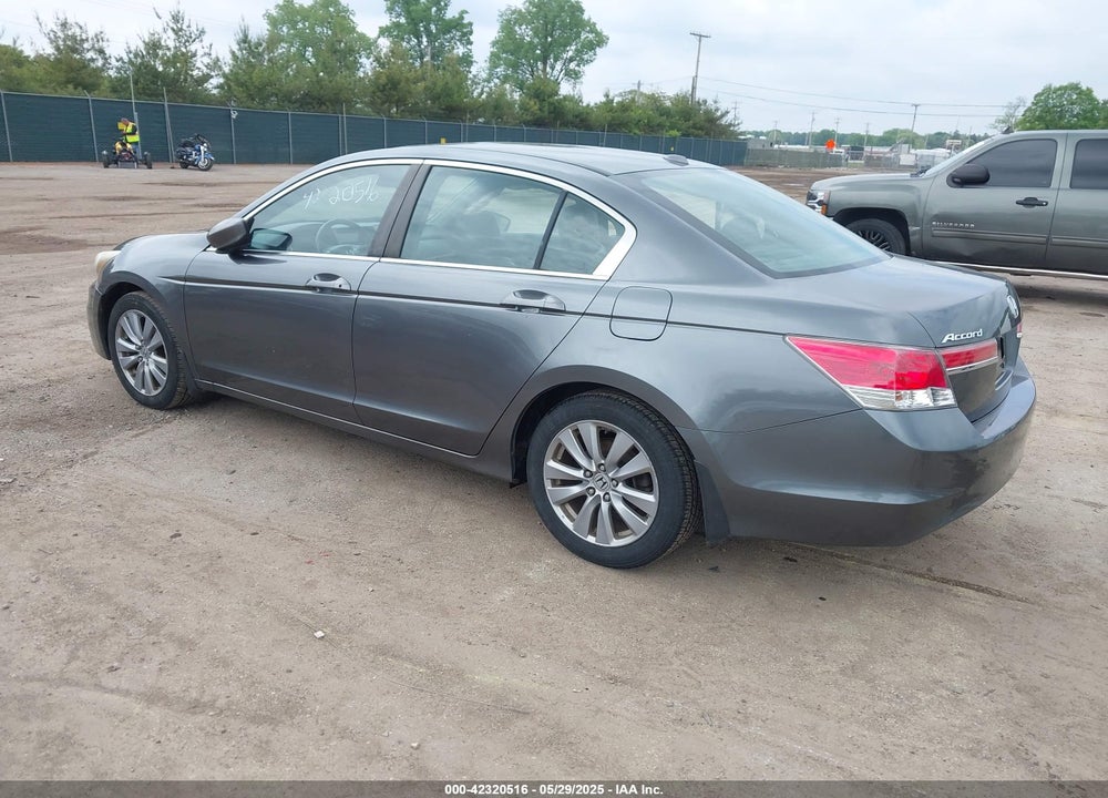 2011 HONDA ACCORD VIN: 1HGCP2F85BA105603