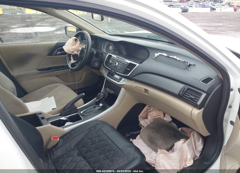 2013 HONDA ACCORD VIN: 1HGCR2F35DA250674