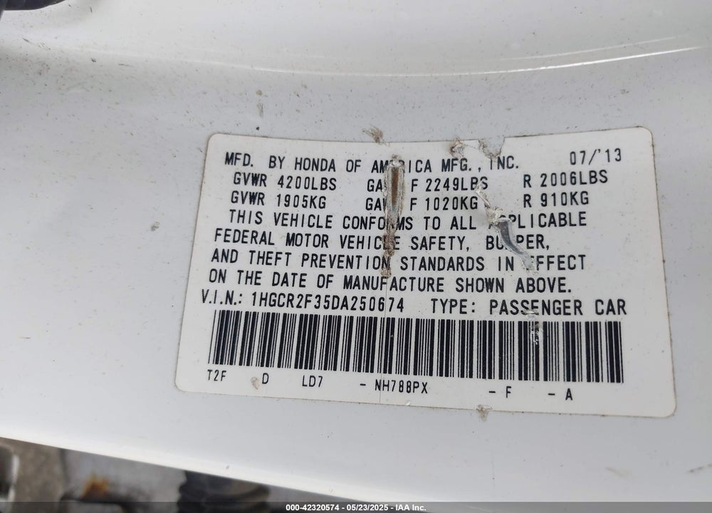 2013 HONDA ACCORD VIN: 1HGCR2F35DA250674