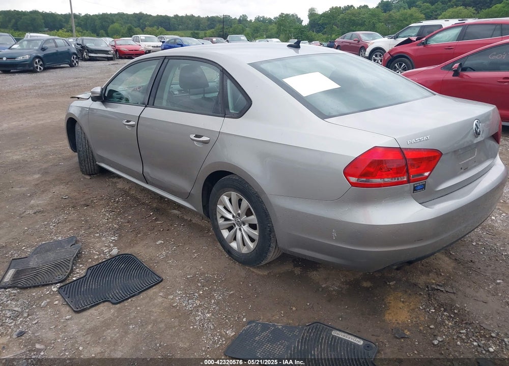 2014 VOLKSWAGEN PASSAT VIN: 1VWAP7A38EC019075