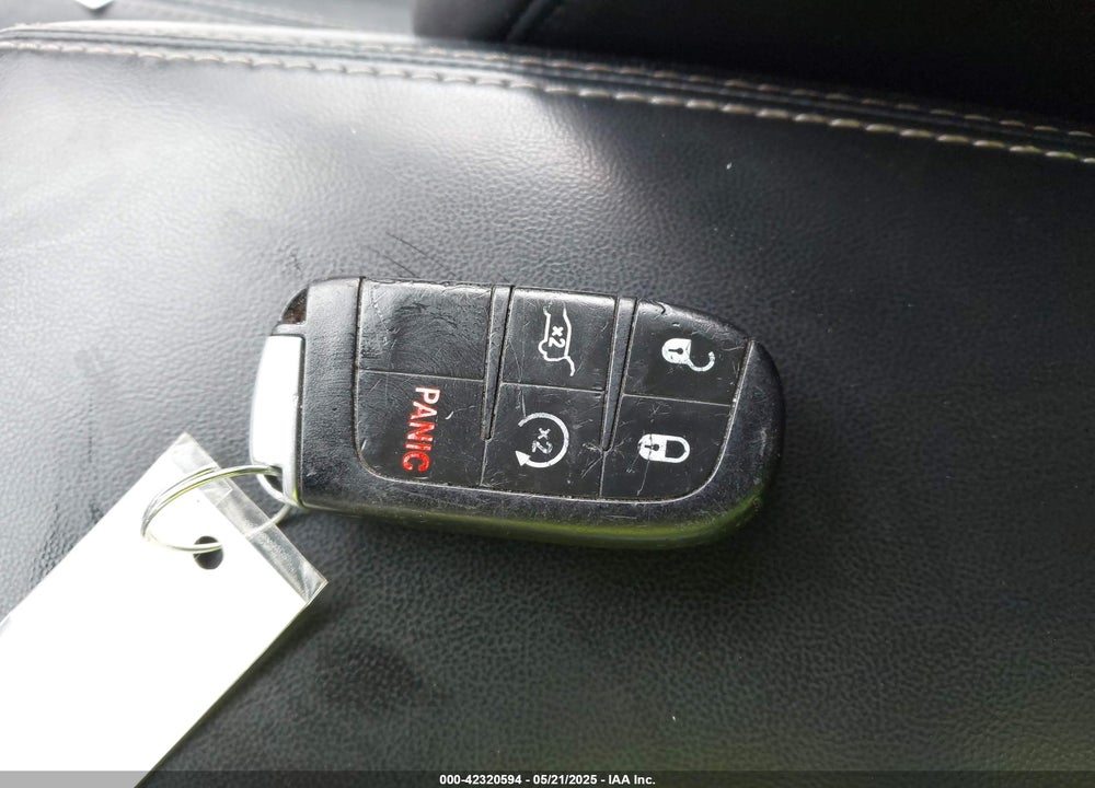 2014 JEEP GRAND CHEROKEE VIN: 1C4RJFBG0EC128696