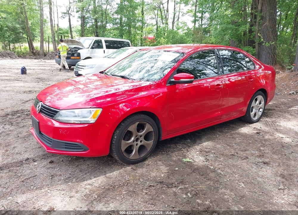 2011 VOLKSWAGEN JETTA VIN: 3VWDZ7AJ0BM368053
