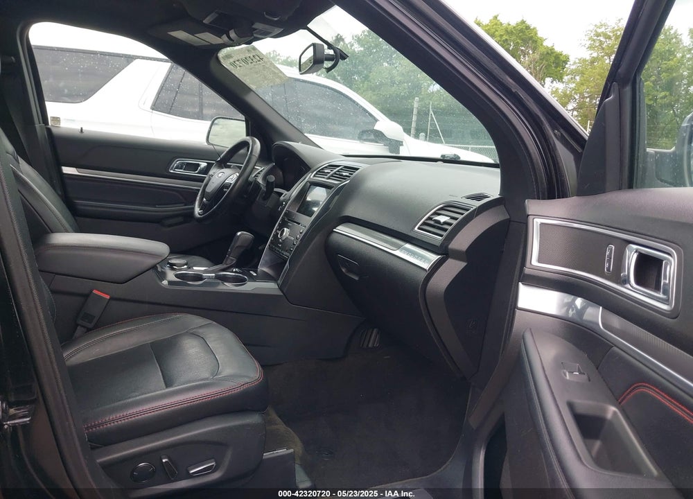 2017 FORD EXPLORER VIN: 1FM5K8GTXHGC44221