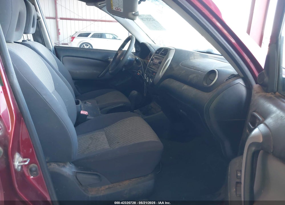 2005 TOYOTA RAV4 VIN: JTEGD20V750060306