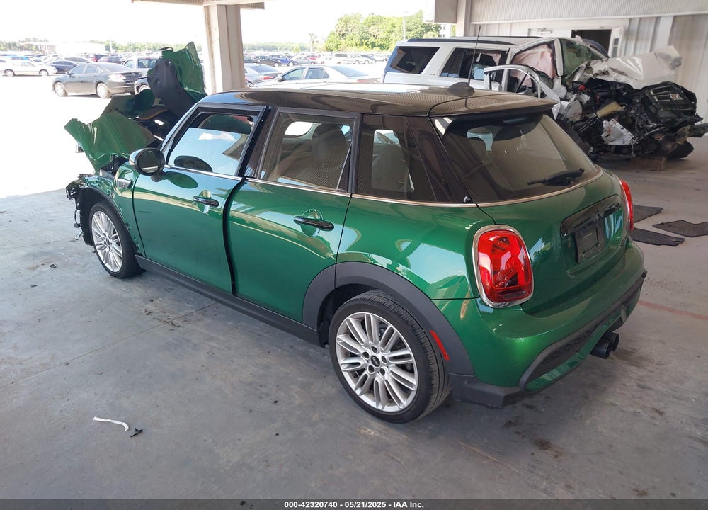 2023 MINI HARDTOP COOPER S VIN: WMW53DK07P2T72660