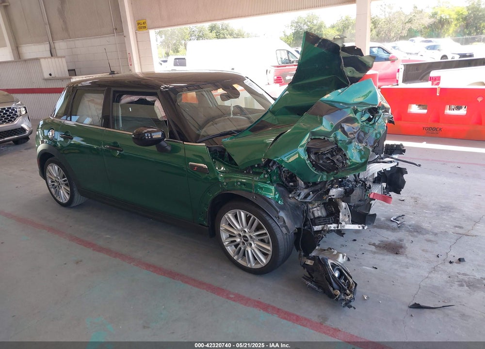 2023 MINI HARDTOP COOPER S VIN: WMW53DK07P2T72660