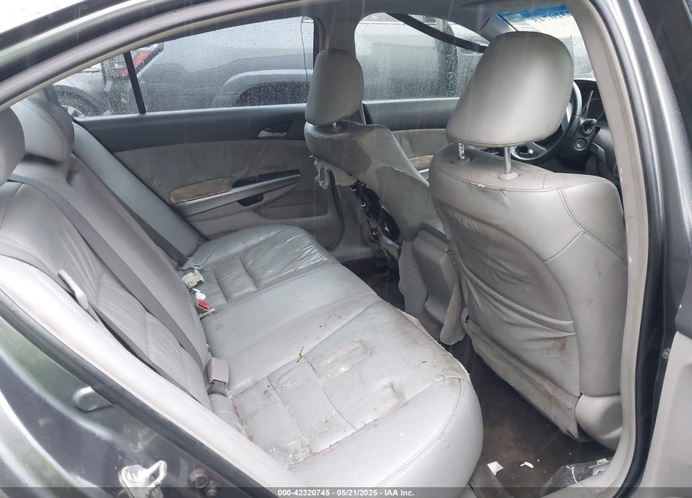 2008 HONDA ACCORD VIN: 1HGCP26808A091621