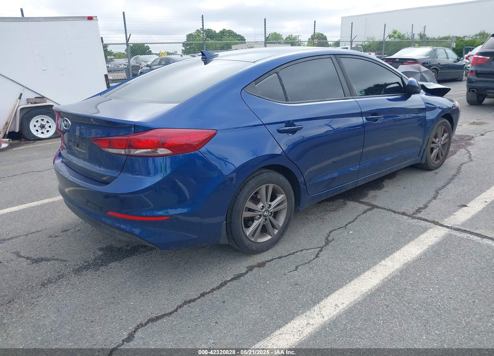 2018 HYUNDAI ELANTRA VIN: 5NPD84LF8JH270521