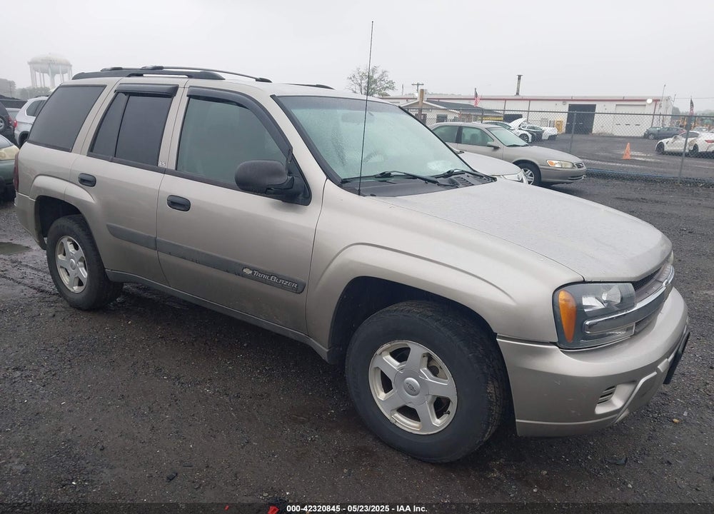 2003 CHEVROLET TRAILBLAZER LS VIN: 1GNDT13S732333114