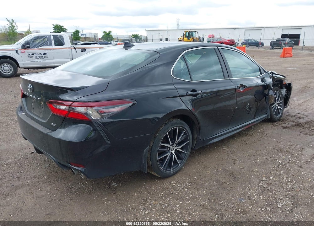 2022 TOYOTA CAMRY VIN: 4T1G11AK7NU065411