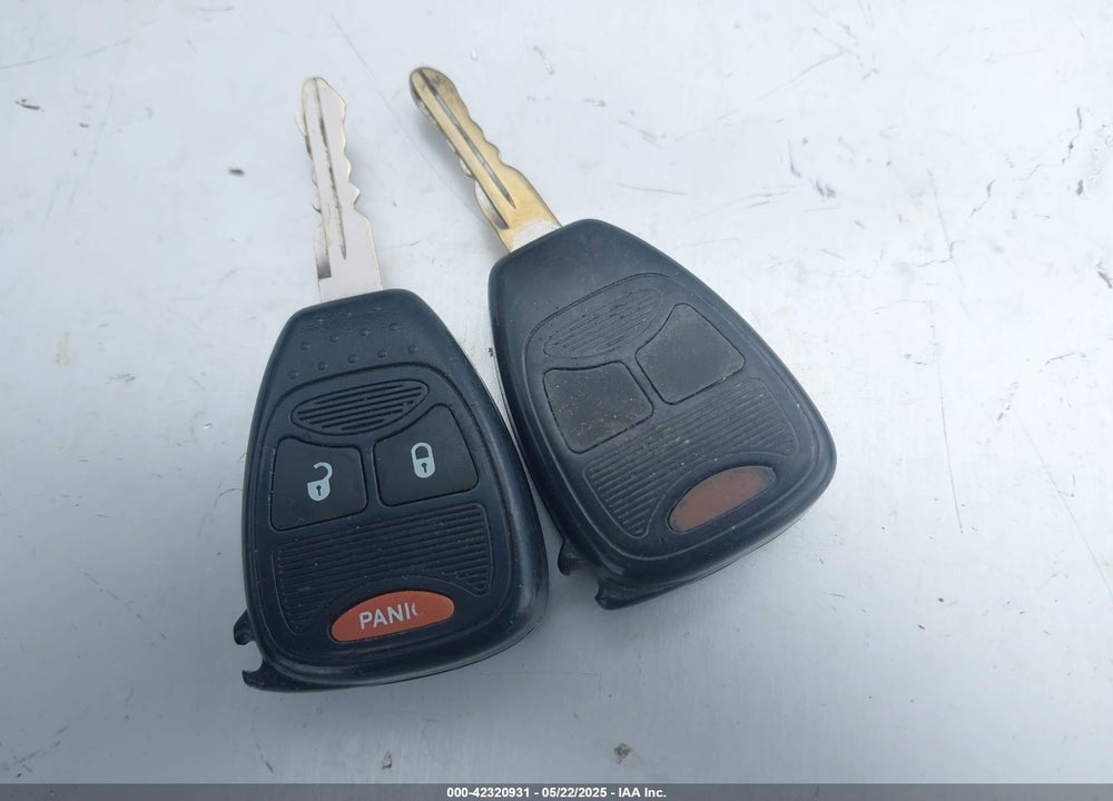 2005 CHRYSLER TOWN & COUNTRY VIN: 1C4GP45R65B342203