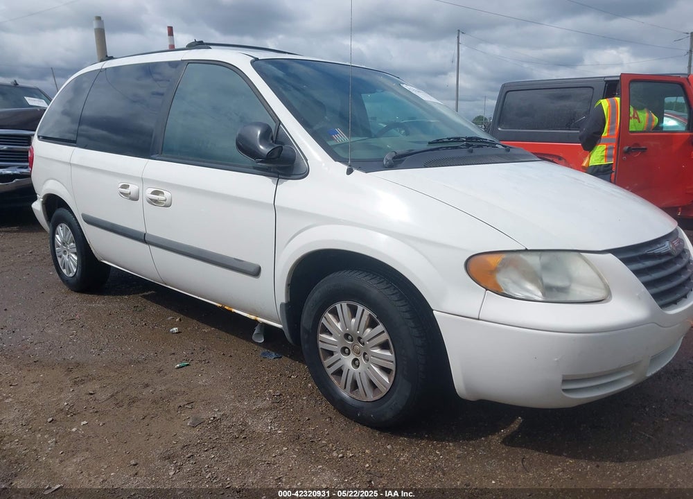 2005 CHRYSLER TOWN & COUNTRY VIN: 1C4GP45R65B342203