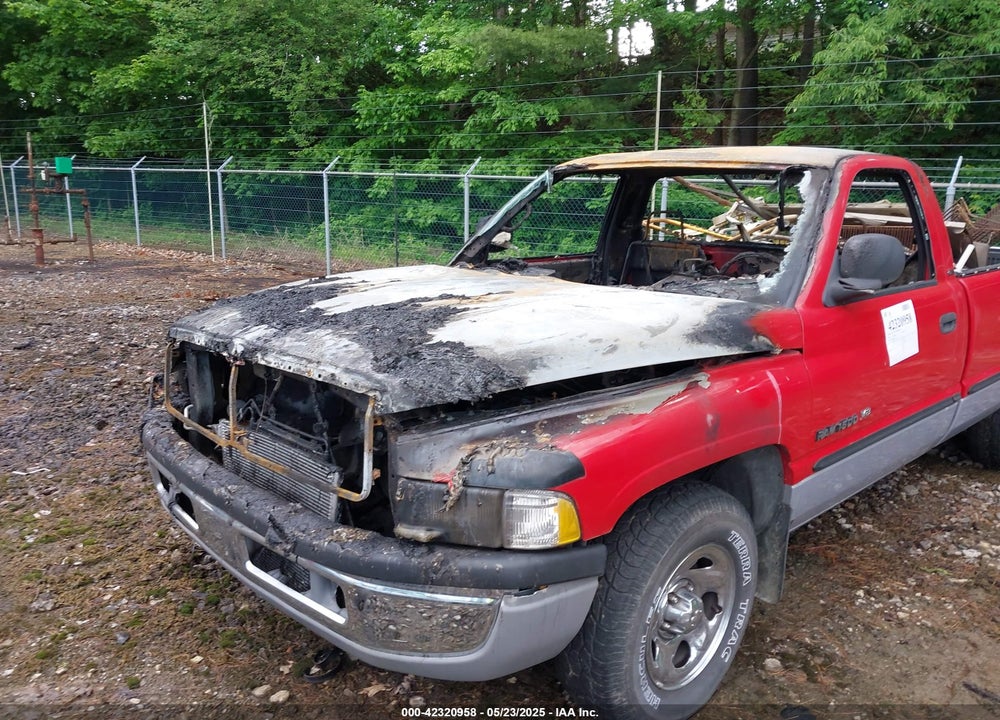 1998 DODGE RAM 1500 ST VIN: 1B7HC16Y2WS732446