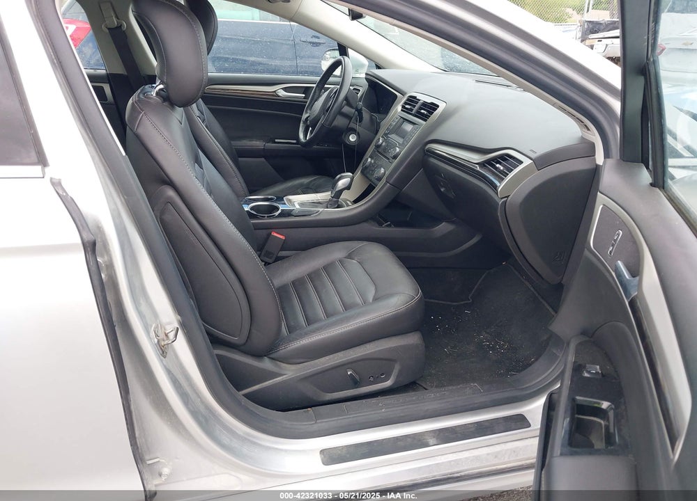 2013 FORD FUSION SE VIN: 3FA6P0HR9DR344219