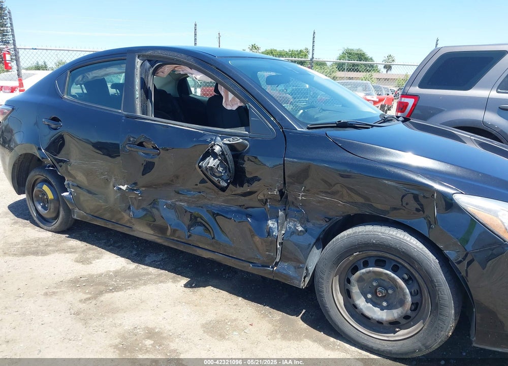 2019 TOYOTA YARIS VIN: 3MYDLBYV5KY521066