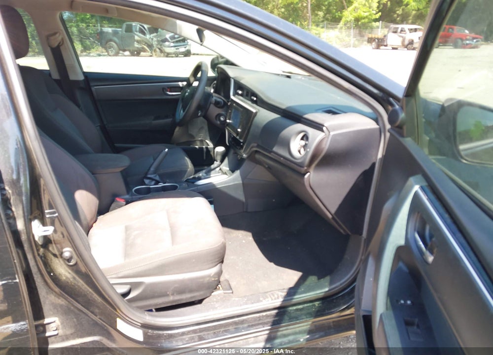 2018 TOYOTA COROLLA L/LE/SE/XLE/XSE VIN: 2T1BURHE6JC963879