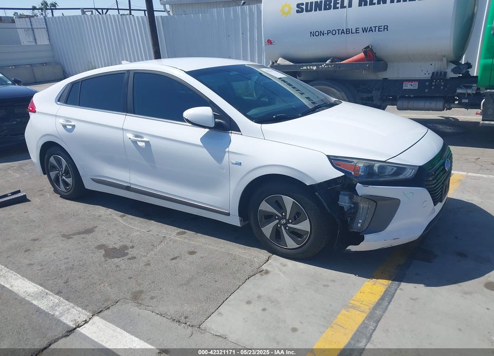 2017 HYUNDAI IONIQ HYBRID SEL VIN: KMHC75LC2HU049325