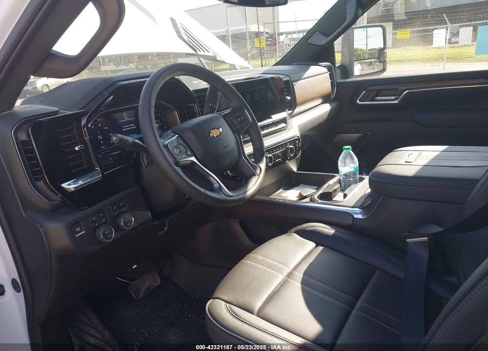 2025 CHEVROLET SILVERADO 2500HD 4WD STANDARD BED HIGH COUNTRY VIN: 1GC4KREY6SF238336