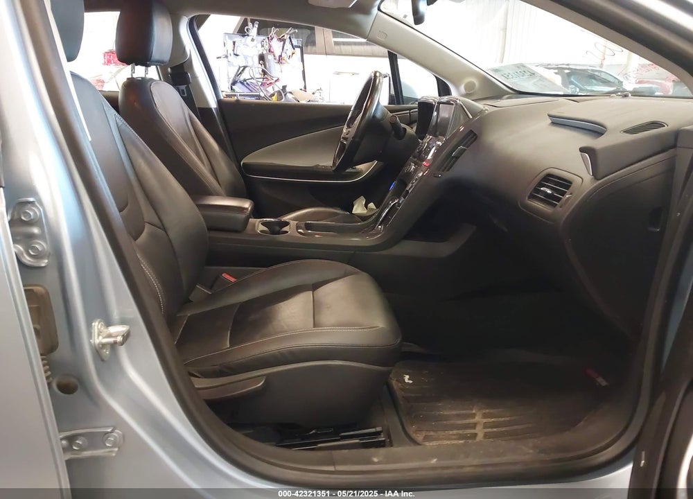 2014 CHEVROLET VOLT VIN: 1G1RH6E44EU143282