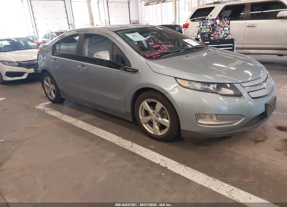 2014 CHEVROLET VOLT VIN: 1G1RH6E44EU143282